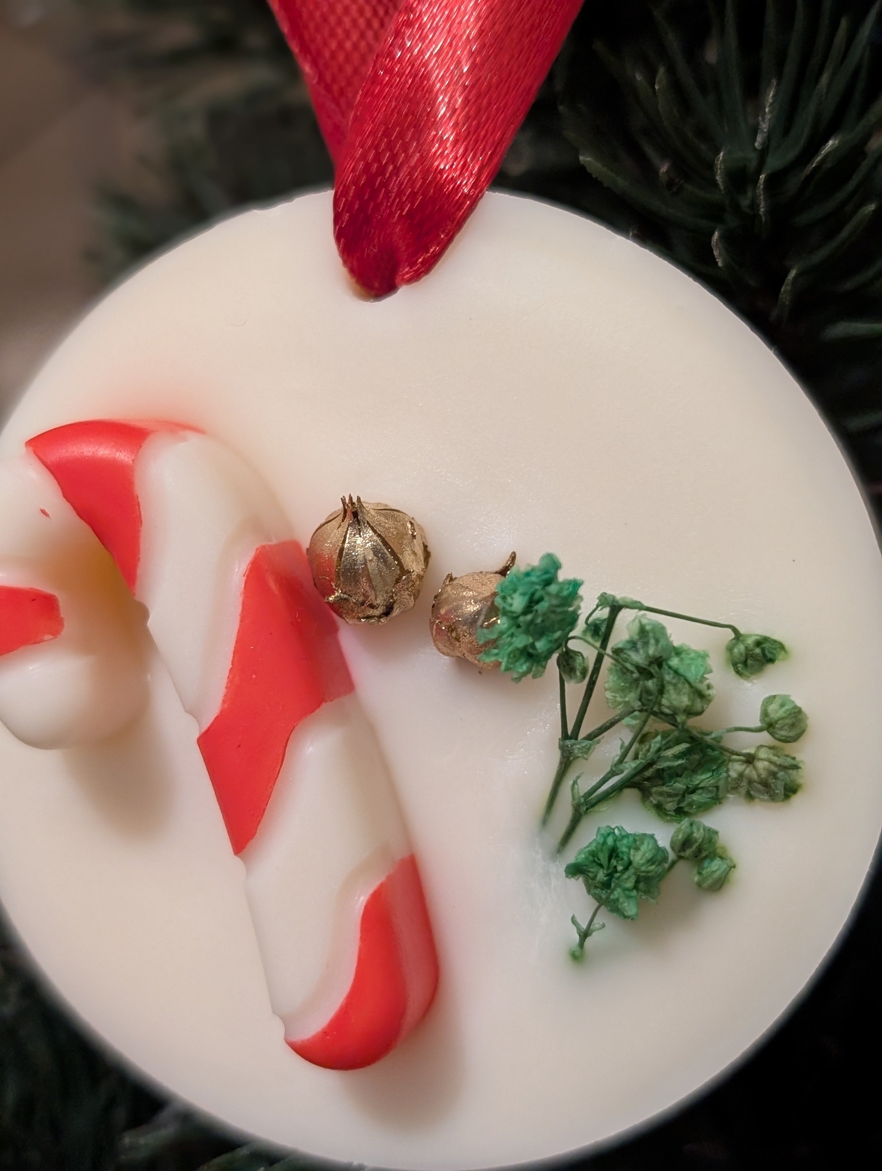 Décoration ronde parfumée pour sapin de noël